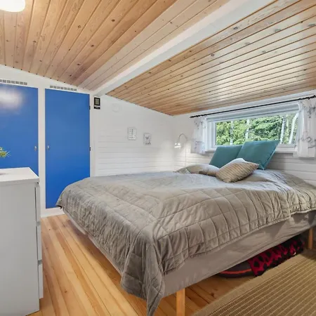 Semesterbostad Heikki - 700m From The Sea By Interhome *